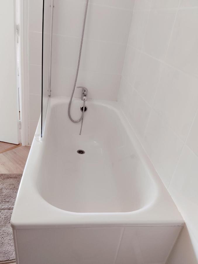 Perle Rare, Appartement Paisible Et Cosy Lamballe Buitenkant foto
